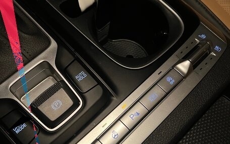 KIA Carnival, 2021 год, 3 790 000 рублей, 3 фотография