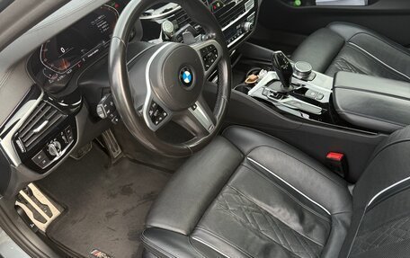 BMW 5 серия, 2019 год, 4 200 000 рублей, 6 фотография