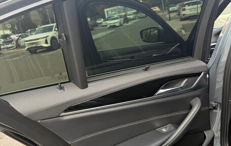 BMW 5 серия, 2019 год, 4 200 000 рублей, 13 фотография
