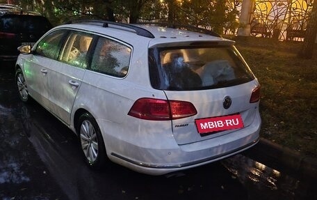 Volkswagen Passat B7, 2014 год, 900 000 рублей, 2 фотография