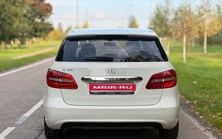 Mercedes-Benz B-Класс, 2014 год, 1 400 000 рублей, 6 фотография
