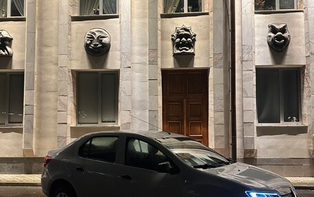 Renault Logan II, 2018 год, 399 000 рублей, 6 фотография