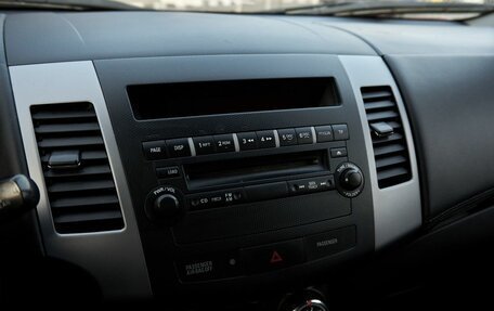 Mitsubishi Outlander III рестайлинг 3, 2011 год, 1 248 000 рублей, 9 фотография