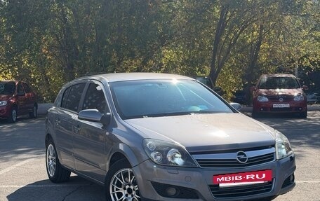 Opel Astra H, 2007 год, 530 000 рублей, 2 фотография