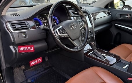Toyota Camry, 2017 год, 2 750 000 рублей, 9 фотография