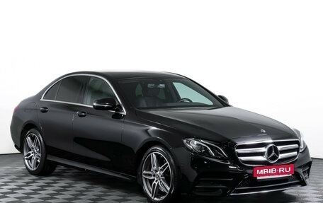 Mercedes-Benz E-Класс, 2020 год, 3 990 000 рублей, 3 фотография
