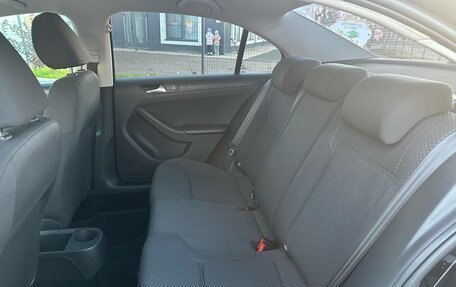 Volkswagen Jetta VI, 2014 год, 1 250 000 рублей, 6 фотография