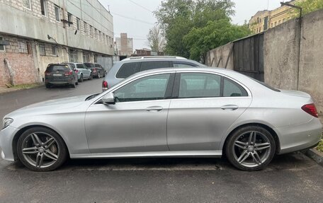 Mercedes-Benz E-Класс, 2016 год, 2 450 000 рублей, 4 фотография