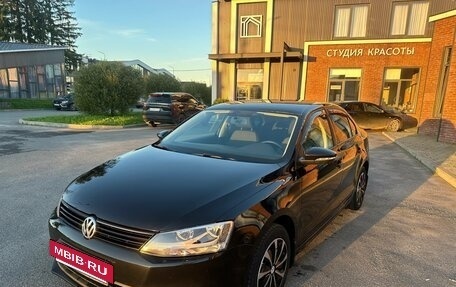 Volkswagen Jetta VI, 2014 год, 1 250 000 рублей, 5 фотография