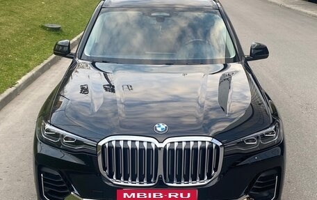 BMW X7, 2021 год, 7 350 000 рублей, 11 фотография