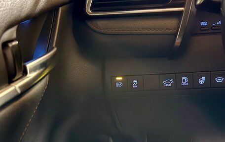 Toyota Camry, 2021 год, 3 000 000 рублей, 13 фотография
