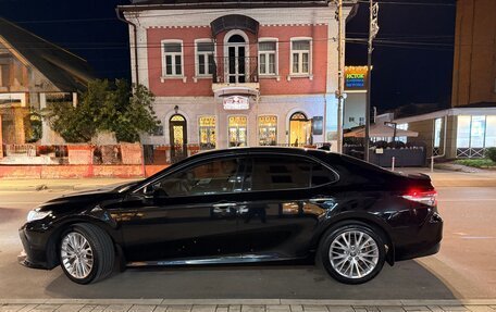 Toyota Camry, 2021 год, 3 000 000 рублей, 19 фотография