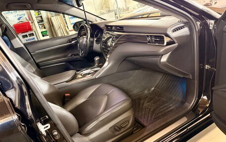 Toyota Camry, 2021 год, 3 000 000 рублей, 28 фотография