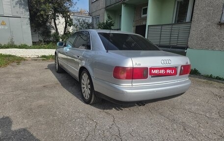 Audi A8, 2001 год, 1 300 000 рублей, 9 фотография