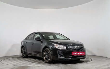 Chevrolet Cruze II, 2013 год, 585 000 рублей, 3 фотография