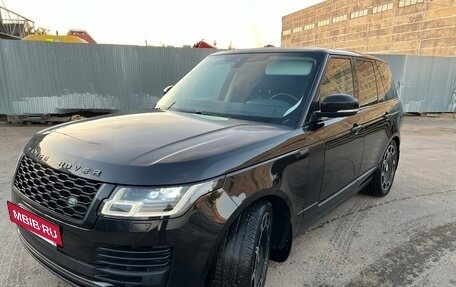 Land Rover Range Rover IV рестайлинг, 2018 год, 5 100 000 рублей, 2 фотография