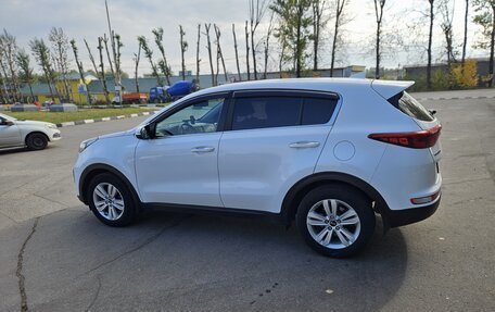 KIA Sportage IV рестайлинг, 2018 год, 1 900 000 рублей, 5 фотография