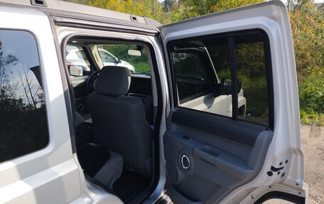 Jeep Commander, 2005 год, 1 700 000 рублей, 15 фотография