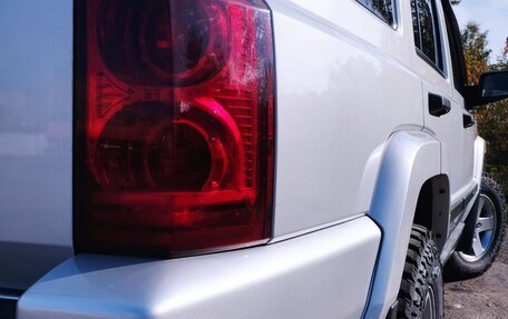 Jeep Commander, 2005 год, 1 700 000 рублей, 20 фотография