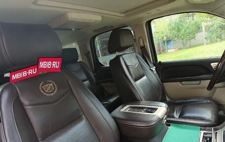 Cadillac Escalade III, 2012 год, 1 850 000 рублей, 5 фотография