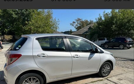 Toyota Vitz, 2012 год, 650 000 рублей, 3 фотография