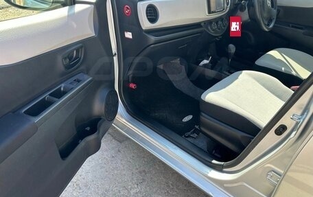 Toyota Vitz, 2012 год, 650 000 рублей, 10 фотография