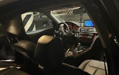 BMW 3 серия, 2015 год, 1 800 000 рублей, 10 фотография