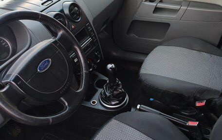 Ford Fusion I, 2005 год, 349 000 рублей, 6 фотография