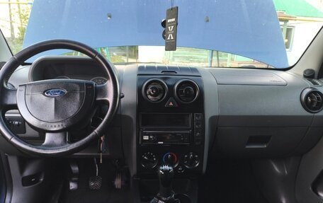 Ford Fusion I, 2005 год, 349 000 рублей, 3 фотография