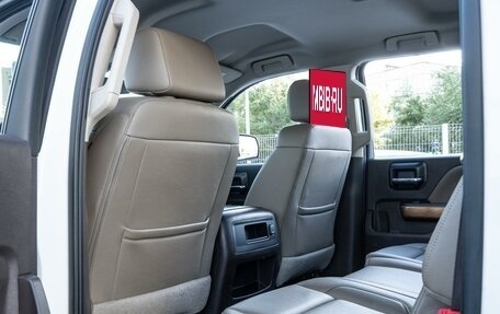 Chevrolet Silverado, 2017 год, 4 250 000 рублей, 14 фотография