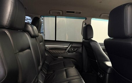Mitsubishi Pajero IV, 2007 год, 1 250 000 рублей, 15 фотография