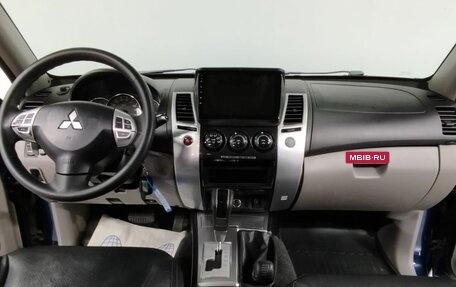 Mitsubishi Pajero Sport II рестайлинг, 2011 год, 1 590 000 рублей, 14 фотография