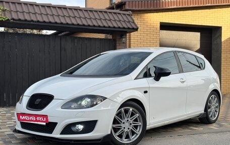 SEAT Leon II, 2012 год, 999 000 рублей, 2 фотография