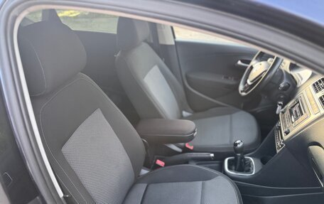 Volkswagen Polo VI (EU Market), 2017 год, 720 000 рублей, 7 фотография