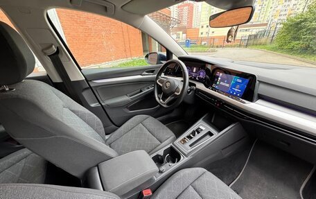 Volkswagen Golf VIII, 2021 год, 2 385 000 рублей, 8 фотография