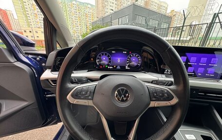 Volkswagen Golf VIII, 2021 год, 2 385 000 рублей, 17 фотография