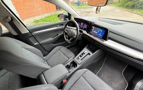 Volkswagen Golf VIII, 2021 год, 2 385 000 рублей, 10 фотография