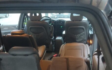 Chrysler Voyager IV, 2007 год, 630 000 рублей, 16 фотография
