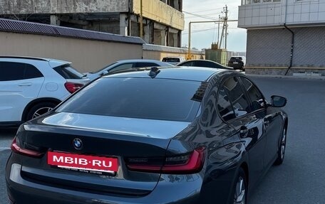 BMW 3 серия, 2019 год, 2 950 000 рублей, 4 фотография