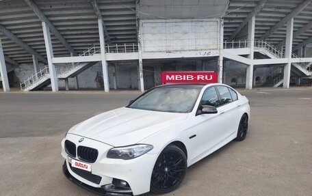 BMW 5 серия, 2013 год, 2 600 000 рублей, 2 фотография