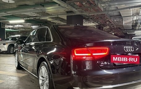Audi A8, 2012 год, 2 450 000 рублей, 7 фотография