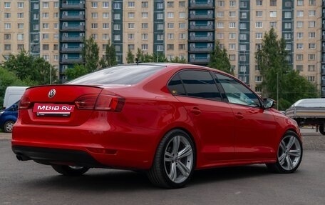 Volkswagen Jetta VI, 2013 год, 1 200 000 рублей, 3 фотография