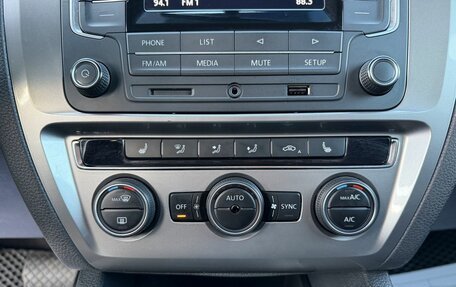 Volkswagen Jetta VI, 2017 год, 1 450 000 рублей, 14 фотография