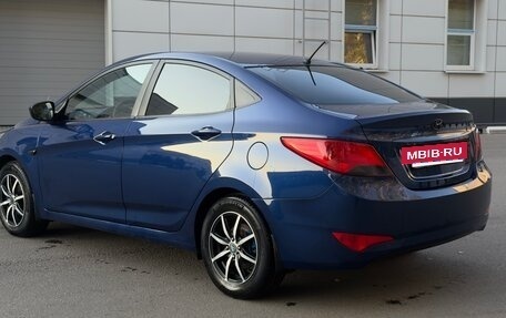 Hyundai Solaris II рестайлинг, 2015 год, 1 070 000 рублей, 6 фотография