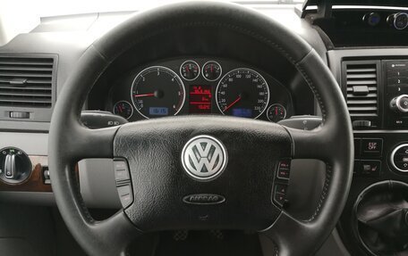Volkswagen Multivan T5, 2007 год, 1 900 000 рублей, 10 фотография