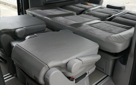 Volkswagen Multivan T5, 2007 год, 1 900 000 рублей, 31 фотография