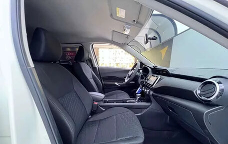 Nissan Kicks I, 2023 год, 1 150 000 рублей, 13 фотография