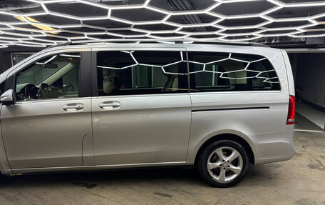 Mercedes-Benz V-Класс, 2015 год, 2 300 000 рублей, 3 фотография