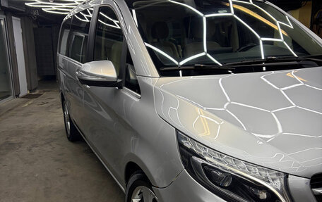 Mercedes-Benz V-Класс, 2015 год, 2 300 000 рублей, 8 фотография