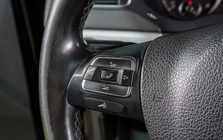 Volkswagen Jetta VI, 2013 год, 1 099 000 рублей, 14 фотография